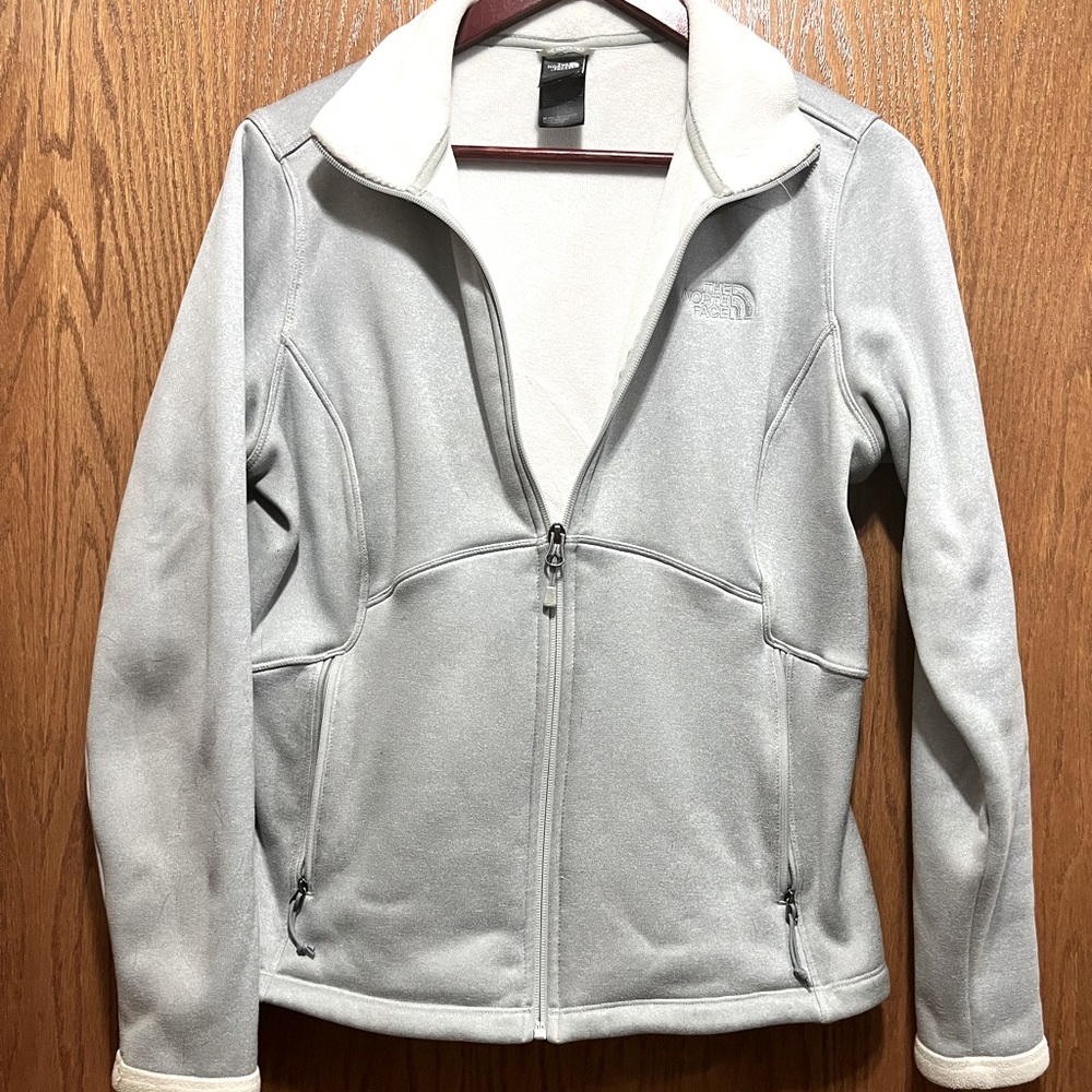 Super soft inside! zipper jacket from north face